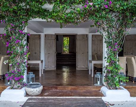 Uzuri Boutique Hotel zanzibar 14 africa tours