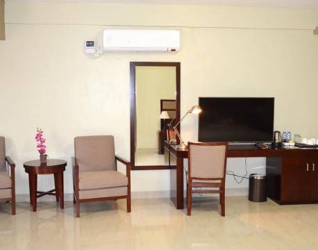 Hillside Plaza Hotel Kampala uganda 4 africa tours