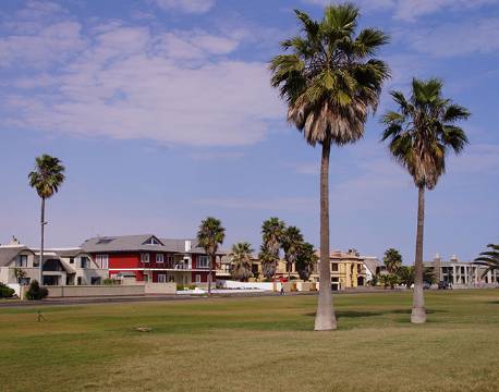 Huse langs kysten ved Walvis Bay africa tours