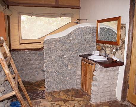 Ishasha Jungle Lodge uganda 5 africa tours