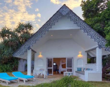 The Sands at Chale Island kenyakysten africa tours