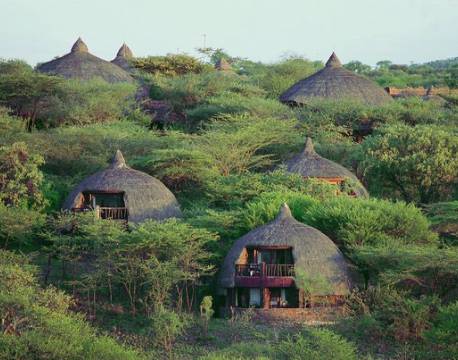 Bungalows på Serengeti Serena Lodge, Tanzania 1 africa tours