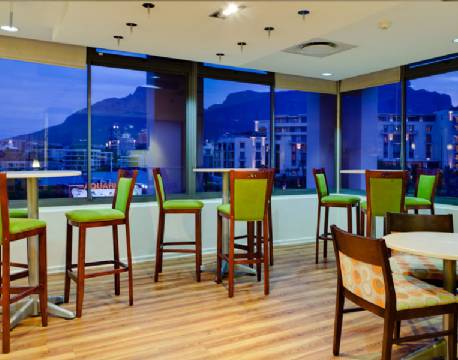 Time Out Café på Protea Breakwater Lodge, Cape Town, Sydafrika 3 africa tours