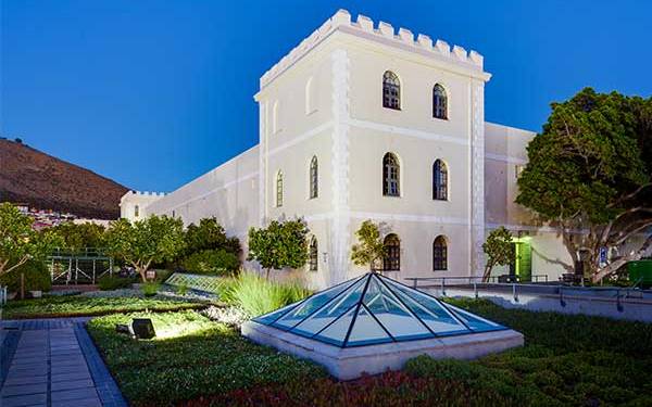 Protea Breakwater Lodge