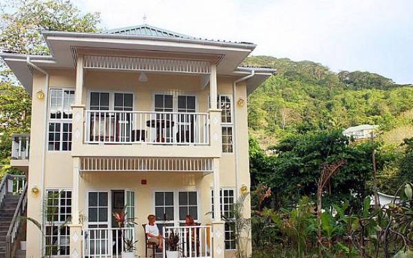 Bord Mer Villa - Mah